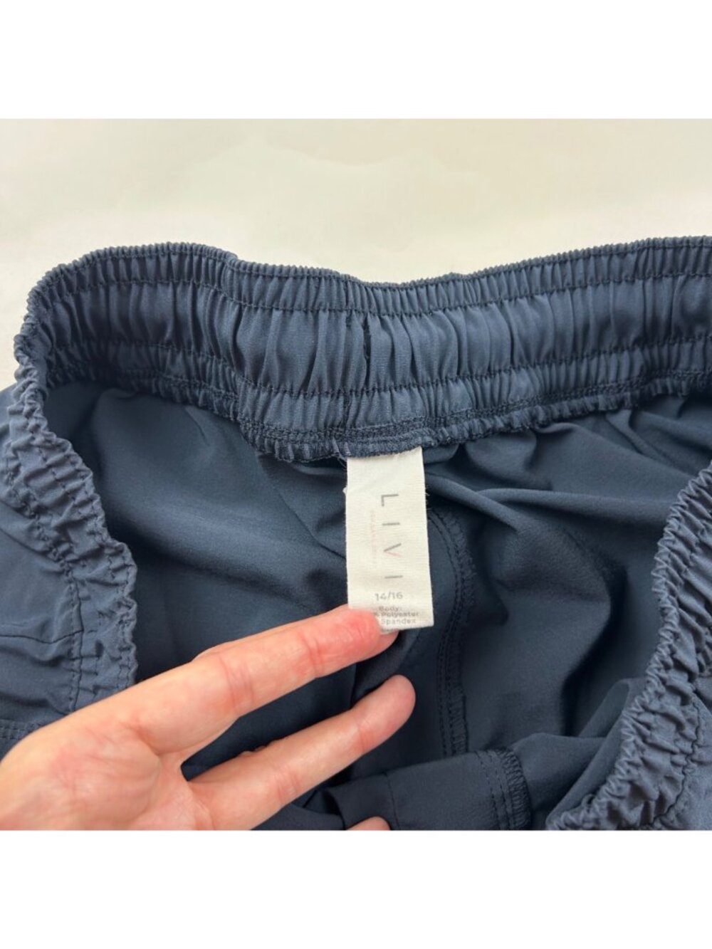 LIVI Active Navy Blue Stretch Athletic Wide Leg Cargo Pant 14/16 - Picture 4 of 6